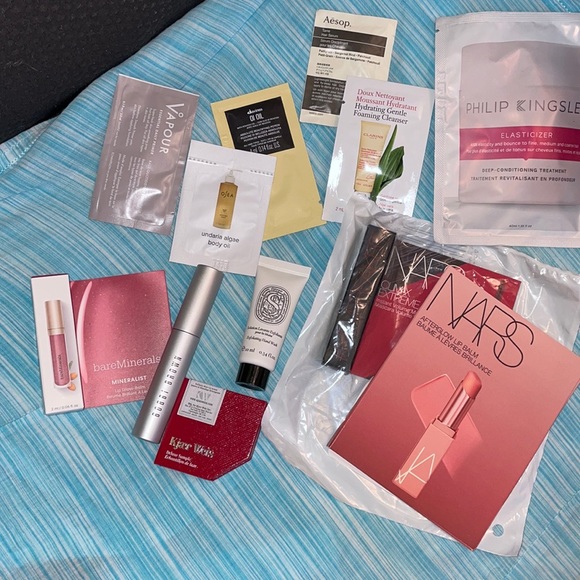 NARS Other - NWT MAKEUP LOT DELUXE SAMPLES